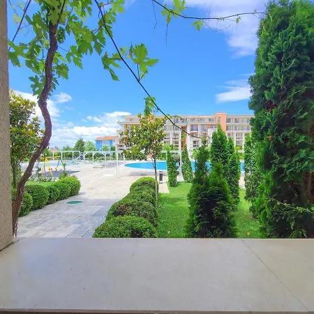 Prestige - Private Apartment-bsr 4*