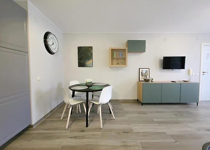 Prestige - Private Apartment-bsr 4* Свети Влас