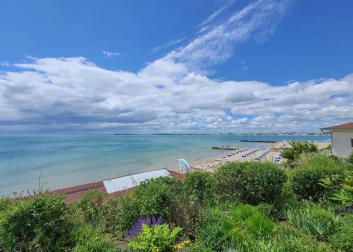 Prestige - Private Apartment-bsr Sveti Vlas